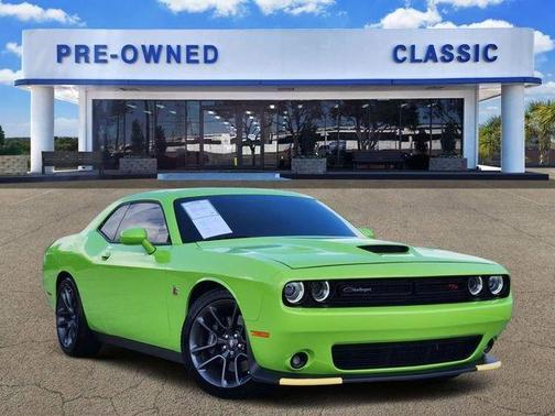 Sublime Clearcoat Metallic 2023 Dodge Challenger R/T Scat Pack