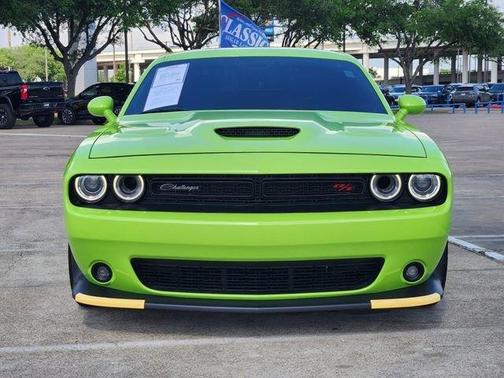 Sublime Clearcoat Metallic 2023 Dodge Challenger R/T Scat Pack