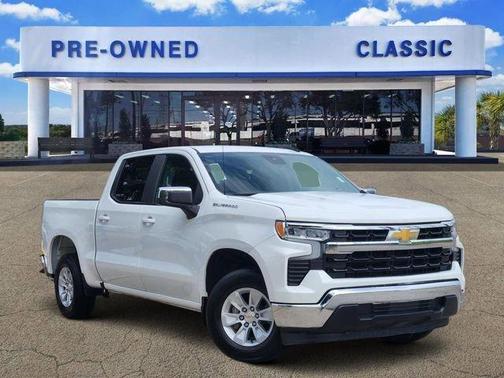 Summit White 2025 Chevrolet Silverado 1500 LT
