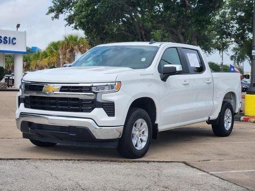 Summit White 2025 Chevrolet Silverado 1500 LT