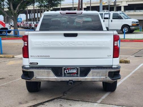 Summit White 2025 Chevrolet Silverado 1500 LT