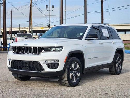 2022 Jeep Grand Cherokee 4xe Base