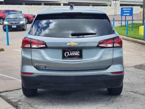Sterling Gray Metallic 2024 Chevrolet Equinox LS