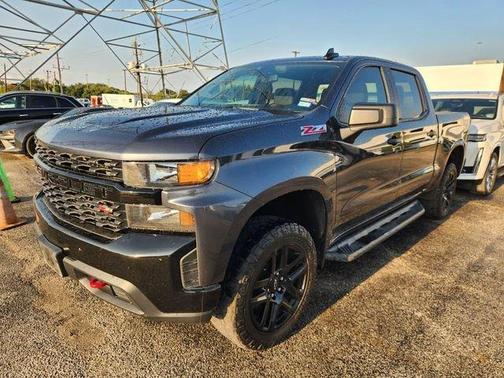 Shadow Gray Metallic 2021 Chevrolet Silverado 1500 Custom Trail Boss