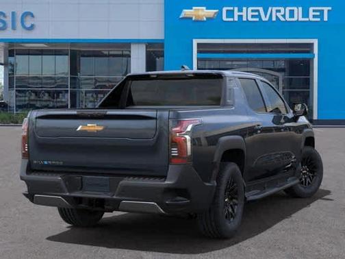 2025 Chevrolet Silverado EV LT