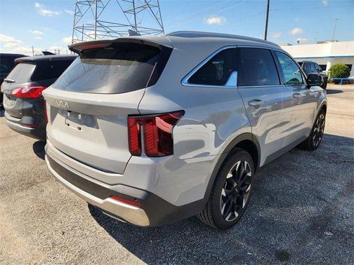 2024 Kia Sorento SX