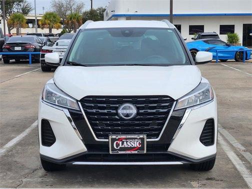 2024 Nissan Kicks SV