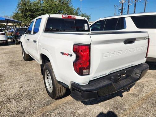 2024 Chevrolet Colorado WT