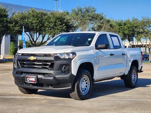 2024 Chevrolet Colorado WT