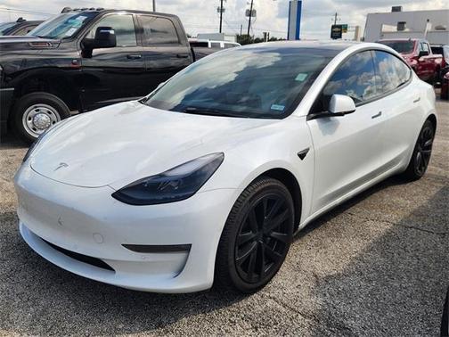 2022 Tesla Model 3 Long Range