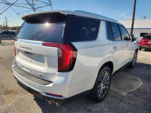 2025 GMC Yukon Denali