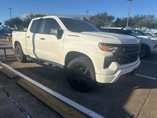 2023 Chevrolet Silverado 1500 Custom
