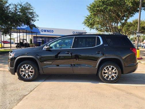 2022 GMC Acadia SLE
