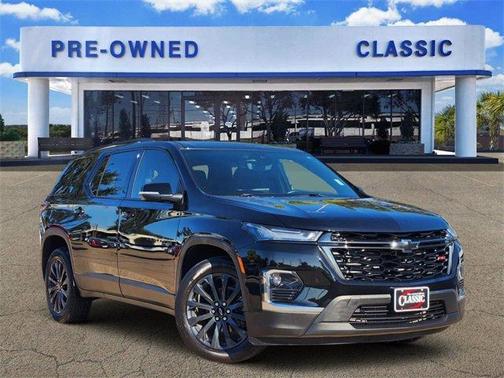 2023 Chevrolet Traverse RS