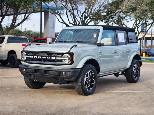 2022 Ford Bronco Outer Banks