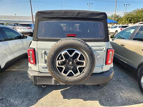 2022 Ford Bronco Outer Banks