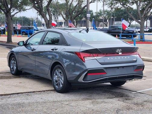 2024 Hyundai ELANTRA HEV Blue