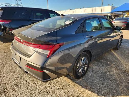 2024 Hyundai ELANTRA HEV Blue