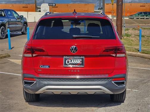 2023 Volkswagen Taos 1.5T SE