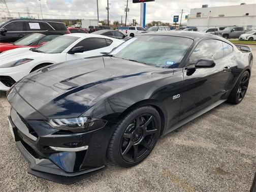 2023 Ford Mustang GT Premium