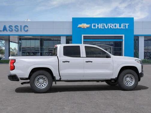2025 Chevrolet Colorado WT
