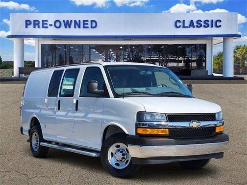 2024 Chevrolet Express 2500 Work Van