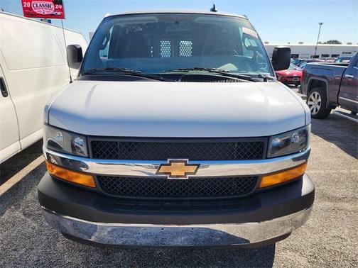 2024 Chevrolet Express 2500 Work Van