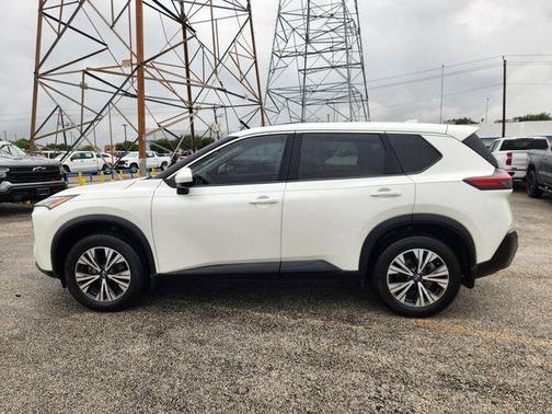 White 2023 Nissan Rogue SV