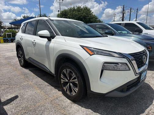 White 2023 Nissan Rogue SV