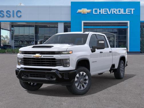 White 2026 Chevrolet Silverado 2500 Custom