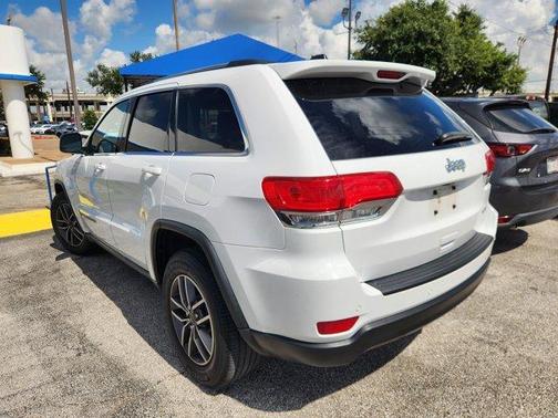 2017 Jeep Grand Cherokee Laredo