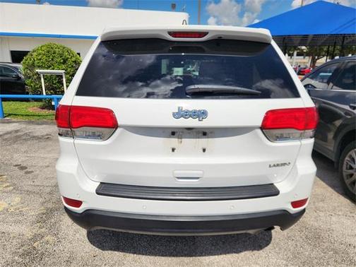 2017 Jeep Grand Cherokee Laredo