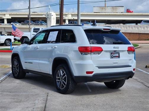 2017 Jeep Grand Cherokee Laredo