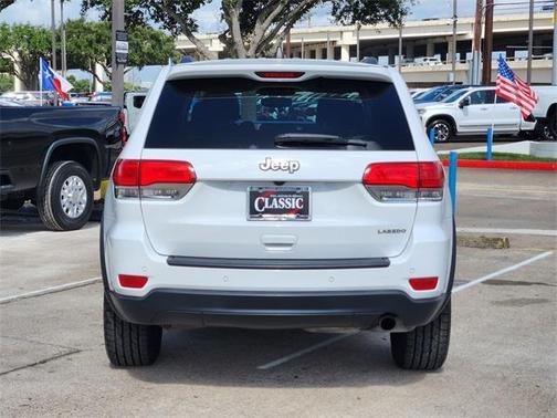 2017 Jeep Grand Cherokee Laredo