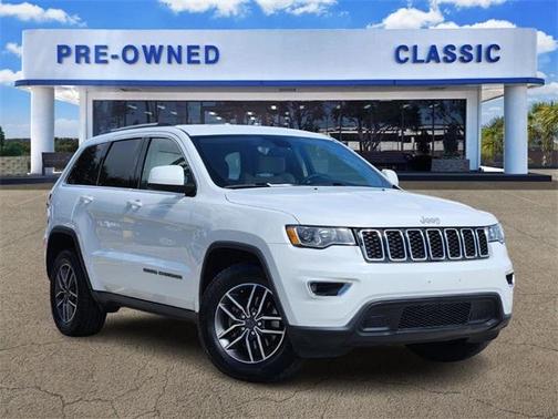 2017 Jeep Grand Cherokee Laredo
