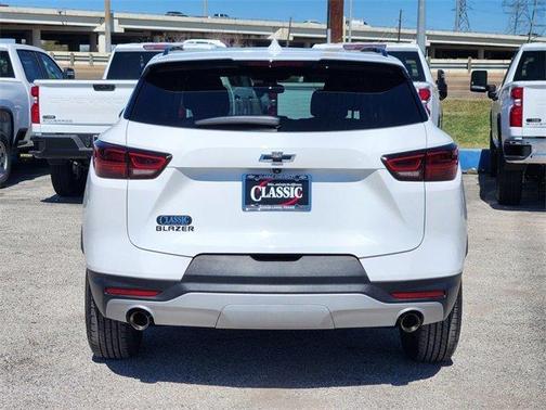 2023 Chevrolet Blazer 2LT