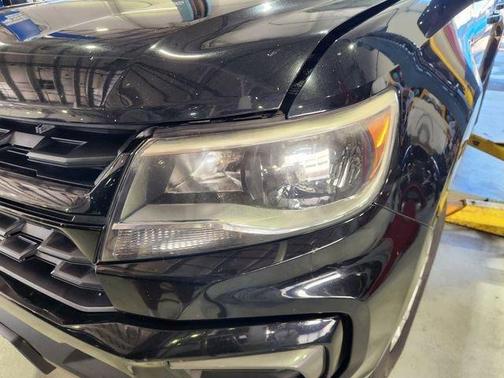 Black 2021 Chevrolet Colorado LT