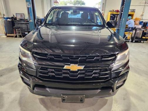 Black 2021 Chevrolet Colorado LT