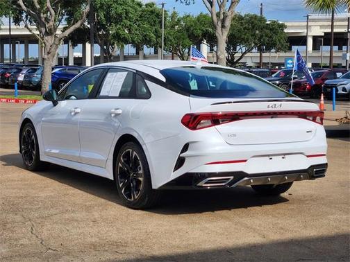 2024 Kia K5 GT-Line