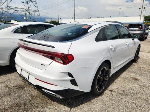 2024 Kia K5 GT-Line
