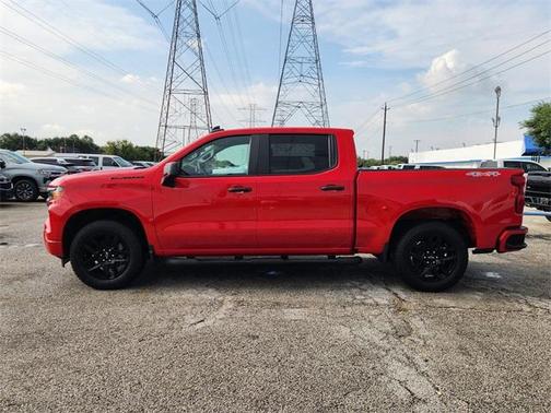 2023 Chevrolet Silverado 1500 Custom