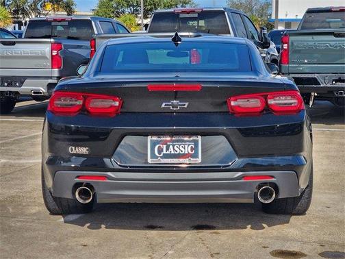 2023 Chevrolet Camaro LT1