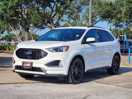 2022 Ford Edge ST Line
