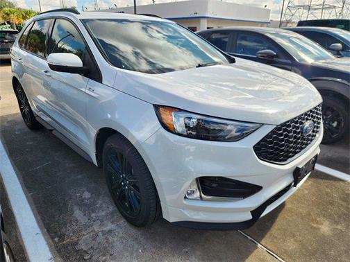 2022 Ford Edge ST Line