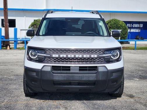 Oxford White 2025 Ford Bronco Sport Big Bend