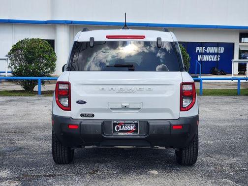 Oxford White 2025 Ford Bronco Sport Big Bend