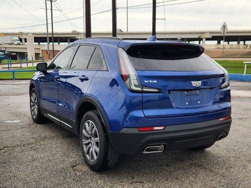 2022 Cadillac XT4 Sport