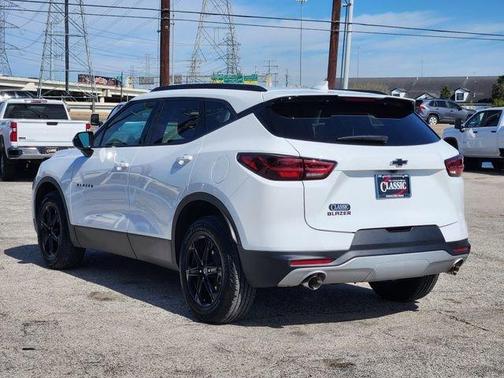 2024 Chevrolet Blazer LT