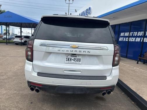 2023 Chevrolet Suburban High Country