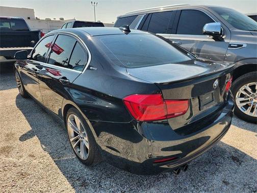2017 BMW 330e iPerformance